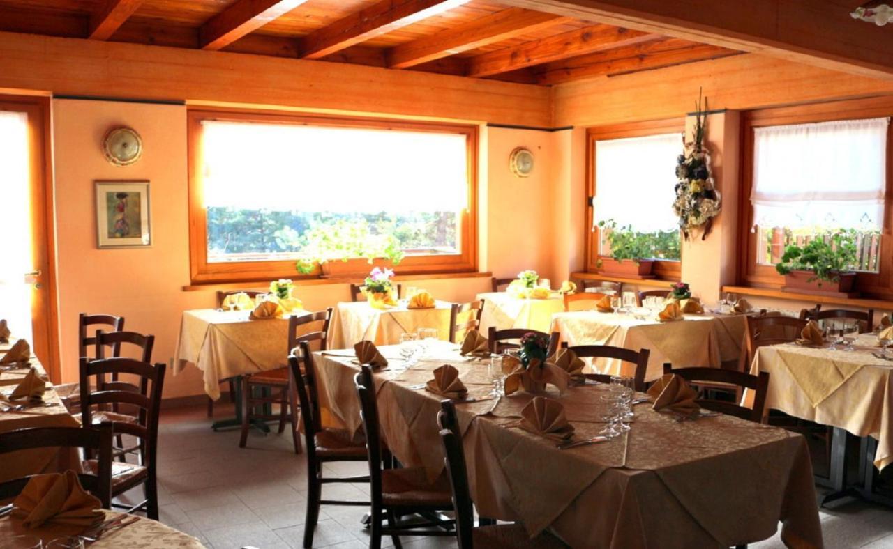 Hotel Bucaneve Bardonecchia Esterno foto