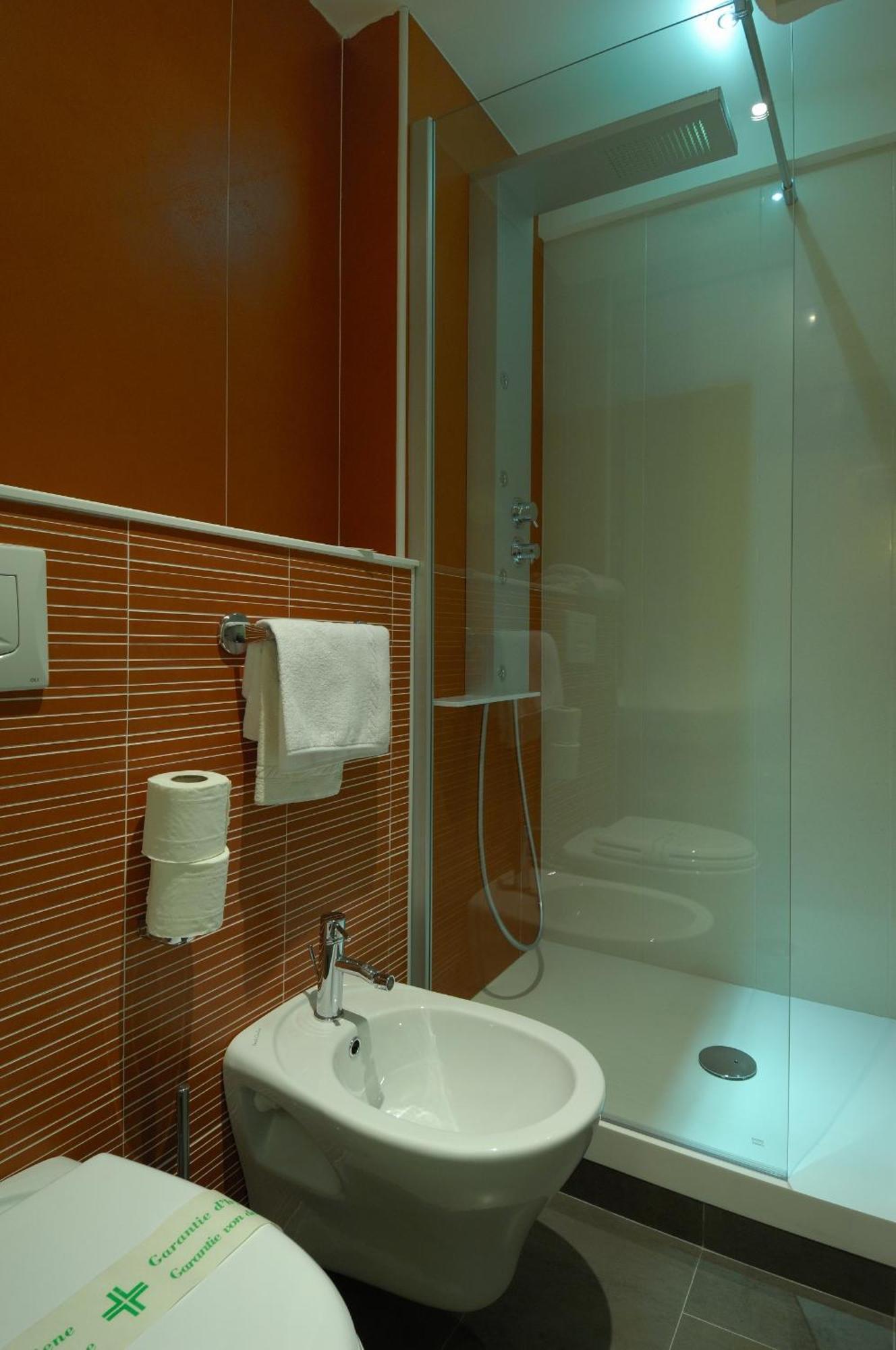 Hotel Bucaneve Bardonecchia Camera foto
