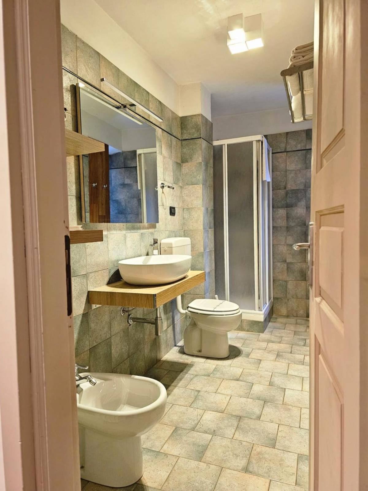 Hotel Bucaneve Bardonecchia Esterno foto