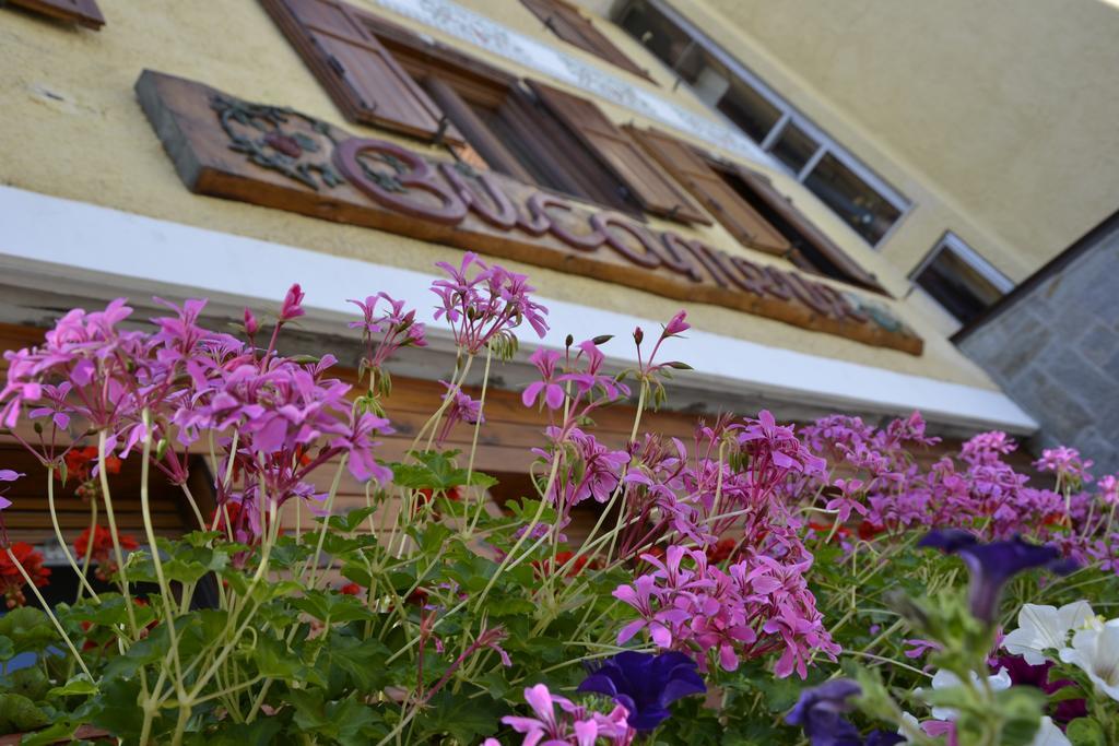 Hotel Bucaneve Bardonecchia Esterno foto