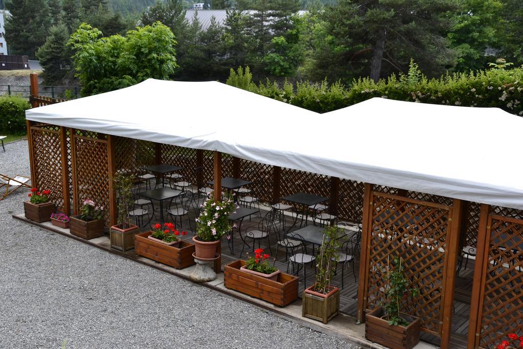 Hotel Bucaneve Bardonecchia Esterno foto