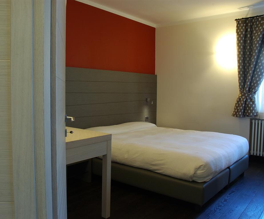 Hotel Bucaneve Bardonecchia Esterno foto