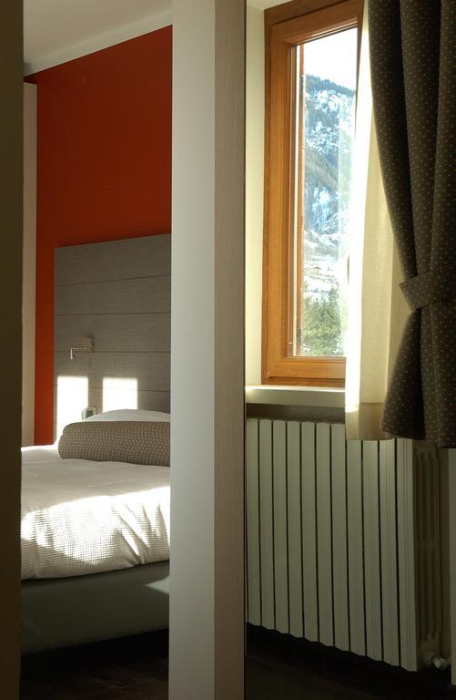 Hotel Bucaneve Bardonecchia Esterno foto