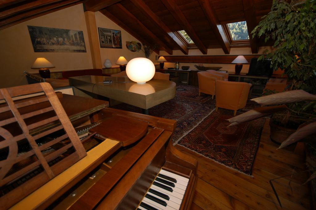Hotel Bucaneve Bardonecchia Esterno foto