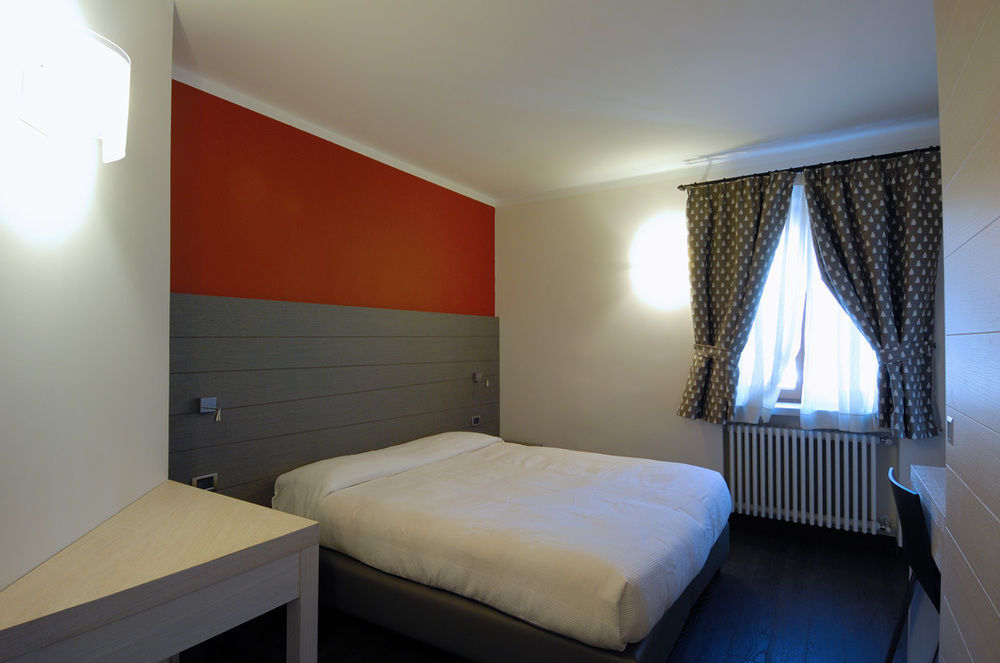 Hotel Bucaneve Bardonecchia Esterno foto