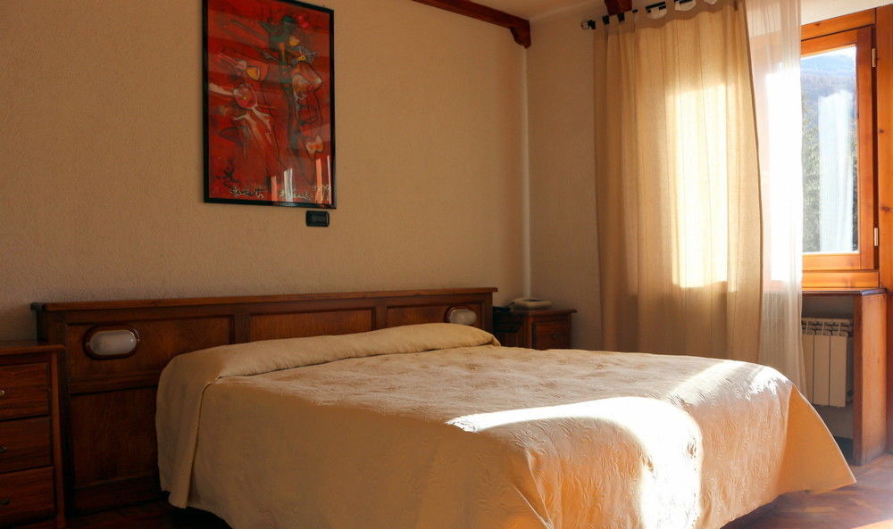 Hotel Bucaneve Bardonecchia Esterno foto